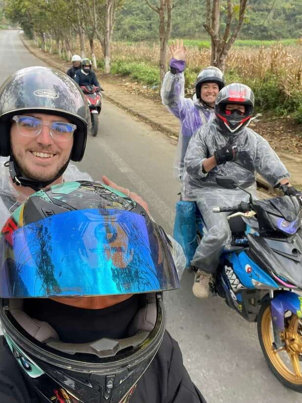1 Day Ha Giang Loop Tour by Motorbike with Easy Rider - Real - 8:00 to 8:30: Pickup and Safety Briefing in Ha Giang City