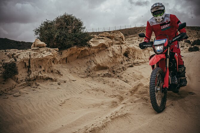 2-Hour Motorcycle Enduro Trip in Fuerteventura - Garcey Beach: a wild final stretch