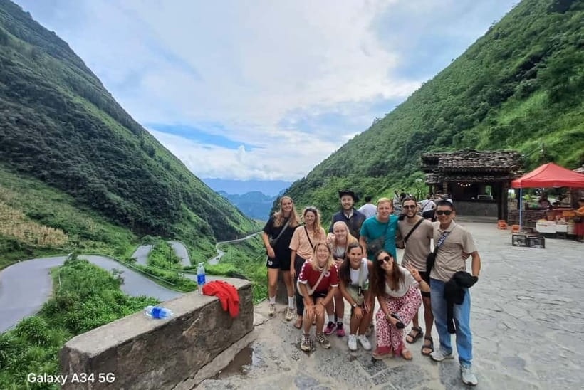 3-day Motorbike Ha Giang Loop Luxury Tour With Easy Rider - Night 0: Hanoi to Ha Giang by VIP bus
