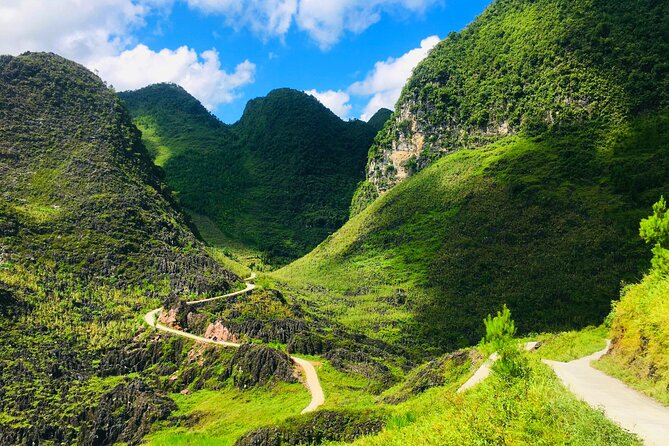 3-day Motorbikes Adventure Tour via Ha Giang Loop - Riding yourself or hiring a driver