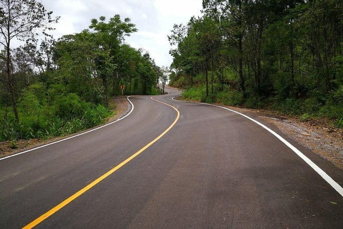 3 Day Motorcycle Tour (Sukhothai Loop) from Chiang Mai, Thailand - Day one: Chiang Mai to Uttaradit through Khun Tan