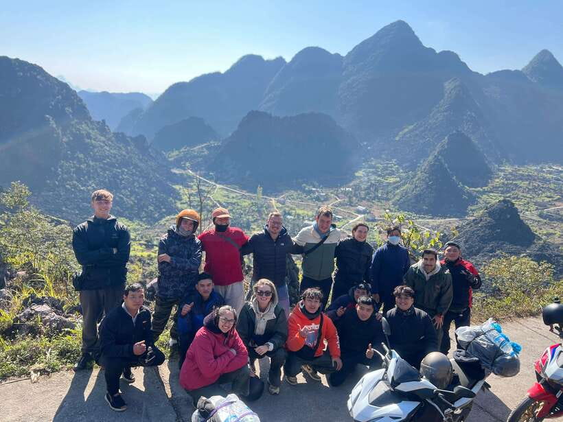 3 Days Ha Giang LOOP DIVINITY Tour with easy rider - Day 2: Ma Pi Leng Pass and the Nho Que River