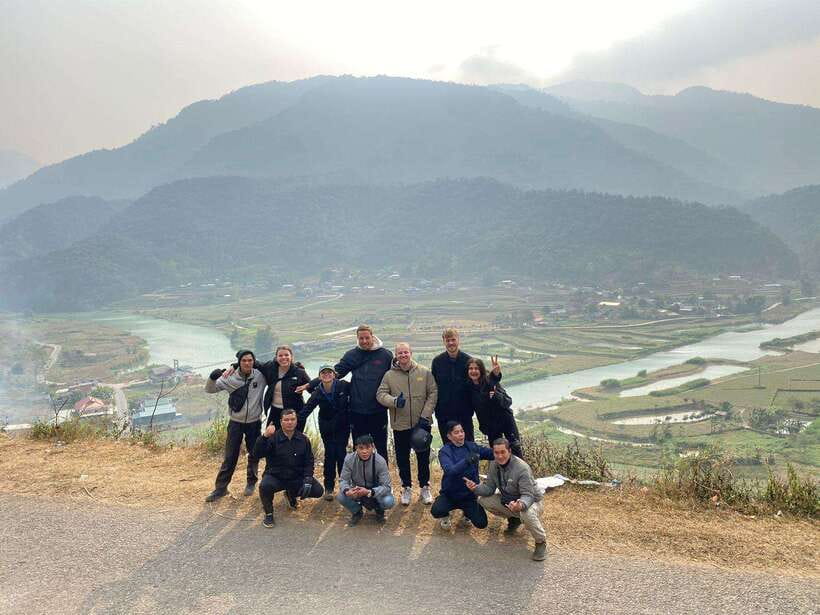 3 Days Ha Giang LOOP DIVINITY Tour with easy rider - Day 3: linen weaving, Heaven Gate, and the return to Ha Giang