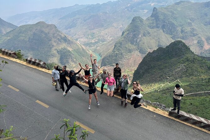 4D3N loop tour with Easyrider 150cc (small group + private rooms) - Lung Cu and Vietnam’s northern edge