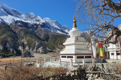 8-Day Guided Sightseeing Motorcycle Tour of Manang with Meals