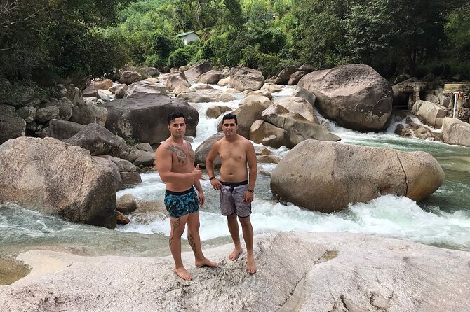 Ba Ho Waterfall and Countryside Guided Motorcycle Tour - Thanh Market and everyday rural life