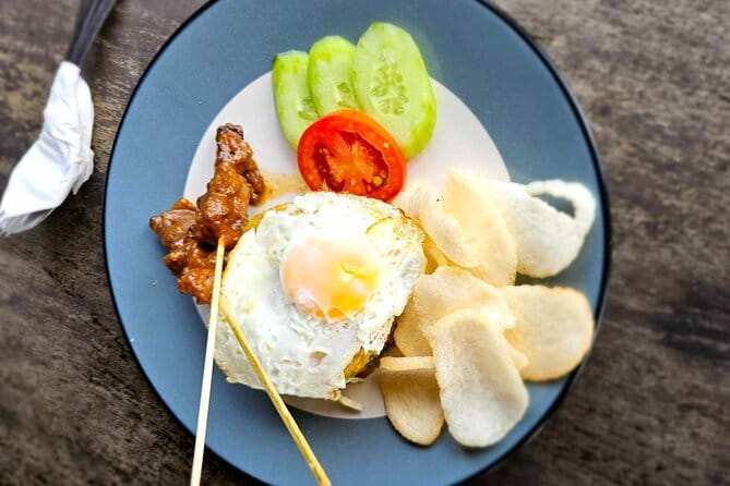 Balinese Street Food Tour By Motorbike All You Can Eat and Drink! - Why this four-hour tour feels different