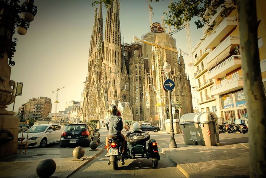 Barcelona: Half Day Tour on Sidecar Motorcycle - Montjuïc, Plaza España, and the Olympic views