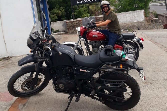 Best Of Chennai- Classic Tour on Royal Enfield Motorcycle - Finishing at Elliot’s Beach