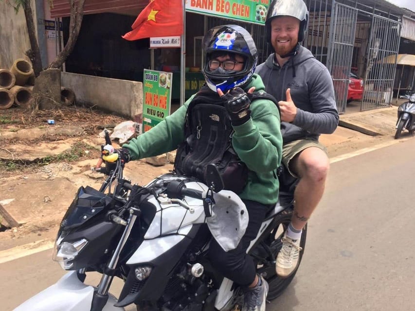 Dalat Group Easy Rider - Elephant Fall-Pagoda-Weasel Coffee… - Me Linh Coffee Garden explains weasel coffee