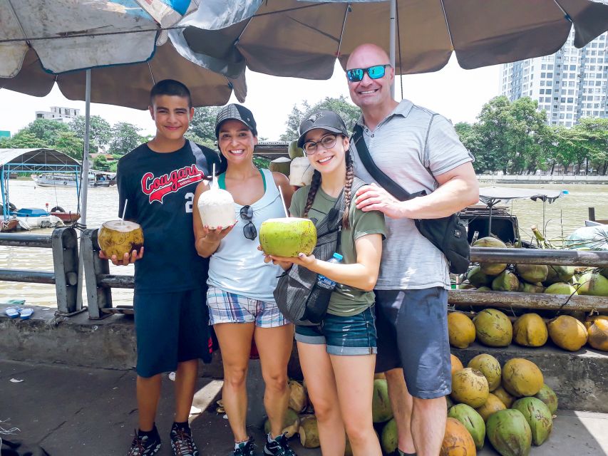 Discover Saigon's Local Sites and Culture by Motorbike - Chinatown and District 5’s many markets