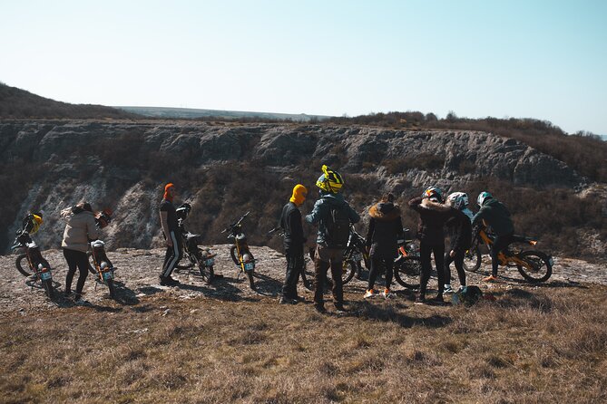 E-Motorcycle Tour in Old Rock Monastery and Old Roman Fortress - The return through the forest