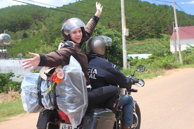 Easy Rider Da lat Countryside tour: Journey of nature and culture - Van Thanh Flower Village and the final ride