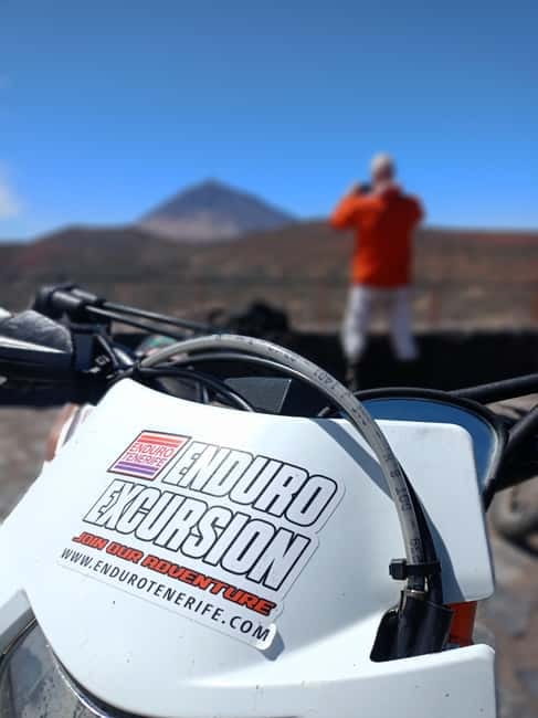 Enduro Motorbike Adventure Trip Tenerife 4h - Getting the right bike and protective kit
