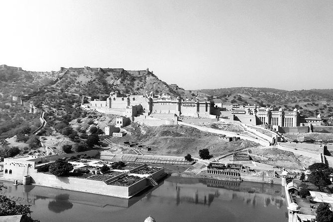 Explore Jaipur on a Motorbike - A Unique Experience - The missing Amber Fort and Albert Hall questions