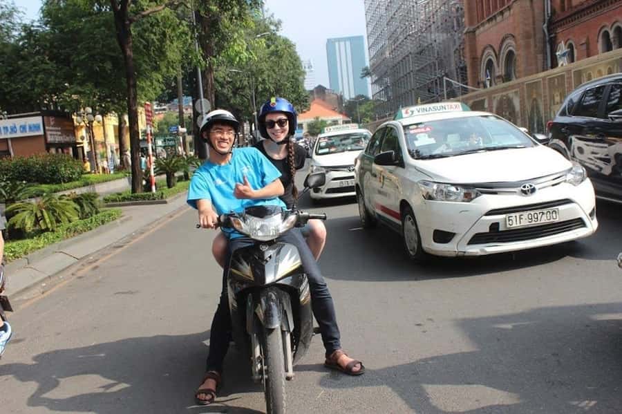 Explore The Hidden Gems In Ho Chi Minh City By Motorbike - District 3: A monument, old buildings, and apartment life