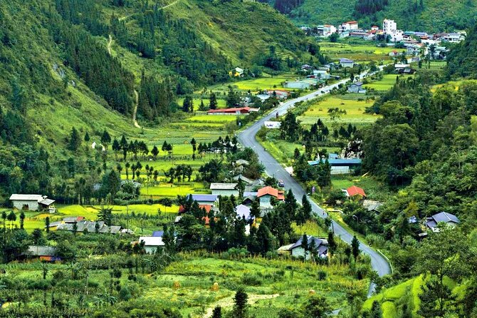 From Ha Noi: Ha Giang Motorbike Loop Tours (Group) - The overnight journey from Hanoi to Ha Giang