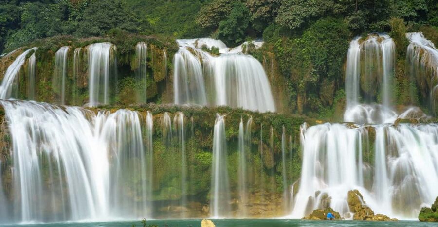 From Hanoi: Easy Rider 2 Day Motorbike Tour of Cao Bang Loop - Phong Nam Valley and the Quay Son River