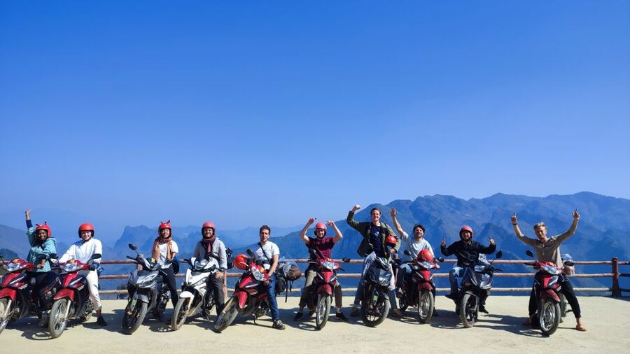 From Hanoi: Ha Giang Loop 4-Day Motorbike Tour - Day 2: Ma Pi Leng Pass and the Nho Que River