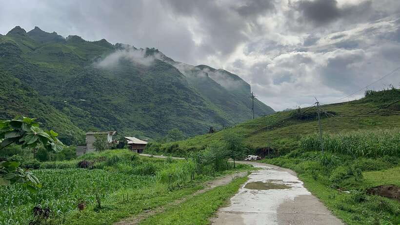 From Hanoi: Ha Giang Loop Easy Rider Tour by Sleeper Bus - Who should book the Ha Giang Loop Easy Rider tour?