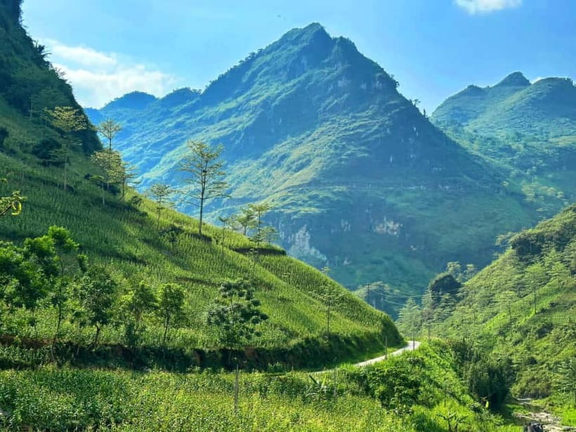 From Hanoi: Ha Giang Loop Motorbike Tours 3-Days 2-Nights - Day 3: Du Gia Waterfall and the return to Ha Giang