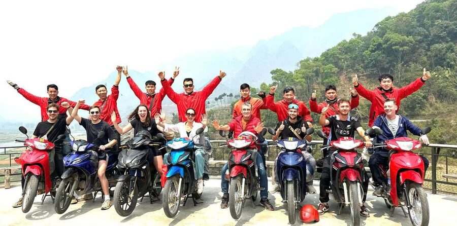 From Sapa: 3 Day Ha Giang Loop Motorbike Tour With Rider - Day One: Sapa to Ha Giang While Vietnam Sleeps