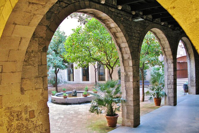Full-Day Barcelona Tour by Sidecar Motorcycle - Lunch, Gràcia, Sarrià, and Tibidabo