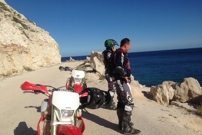 full day off road motorcycle adventure, Cabo Pulmo or Santiago waterfalls - Choosing between a motorcycle and a race car