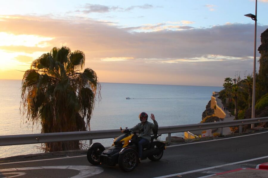 Gran Canaria: Can-Am Ryker 3-Wheel Motorcycle / Buggy / Quad - Starting in Maspalomas with a careful briefing