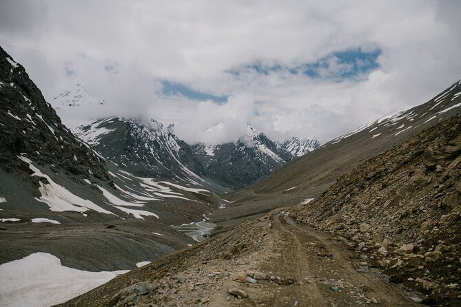 Great Himalayas Motorbike Tours - Khardung La, Nubra, and the Hunder dunes