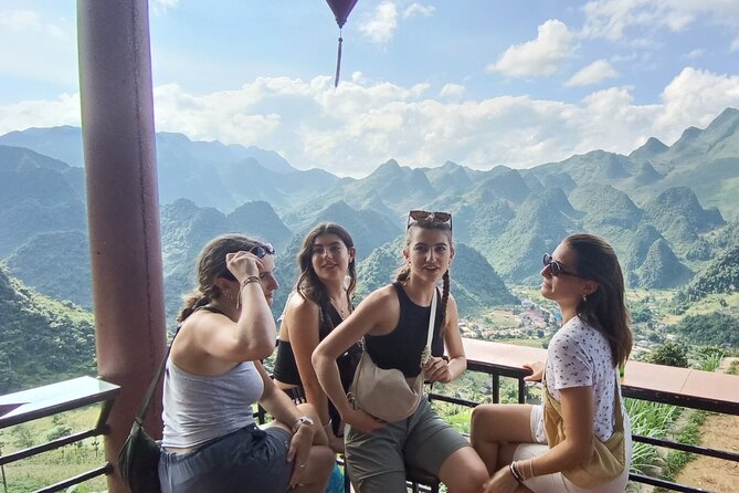 Ha Giang DIVINITY HORIZON TOUR with local easy rider 4 DAYS - Day Two: Thẩm Mã Slope and the Mã Pí Lèng Pass