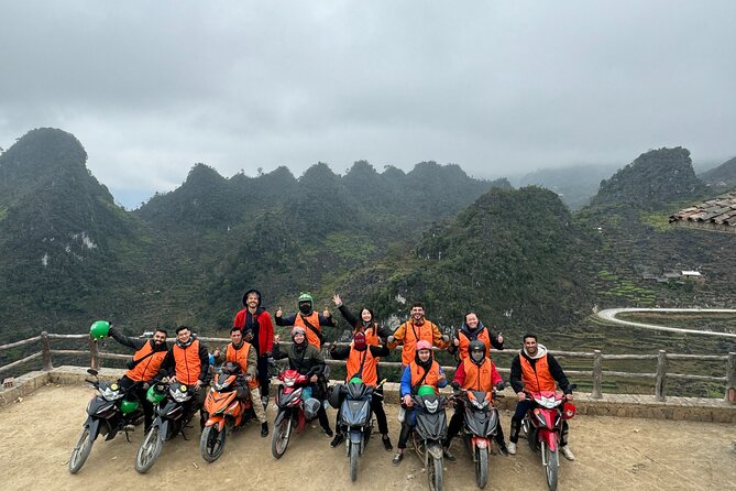 Ha Giang Easy Rider 4 Days Small Group Max 6 -8 Pax/ Group - Day 1: Quan Ba Heaven Gate, Yen Minh, and the first mountain roads