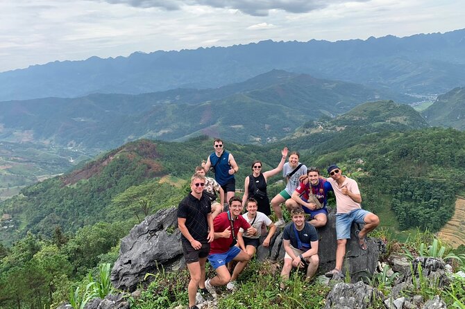Ha giang loop 3days and 2nights with easy rider - Going down to the Nho Que River
