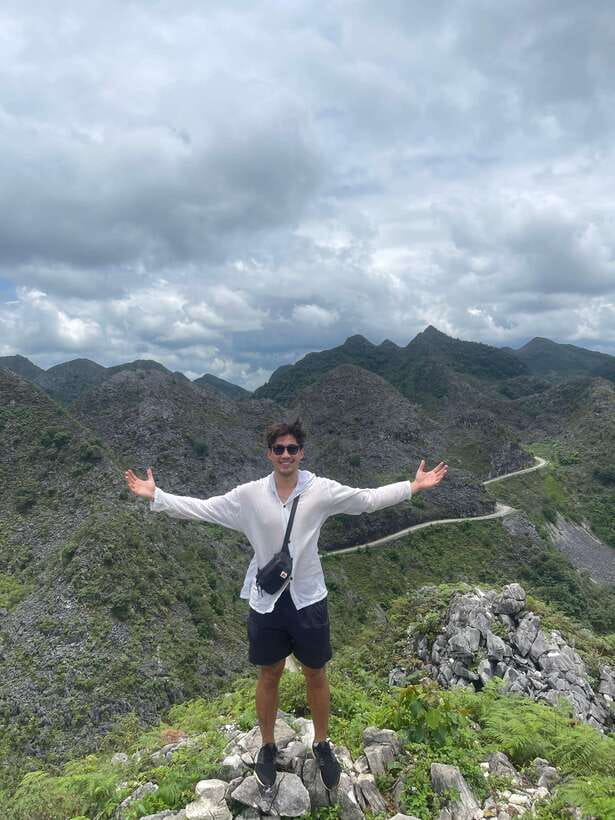 Ha Giang Loop 4 days luxury motorbike tour with easy driver - The night bus and the first morning in Ha Giang