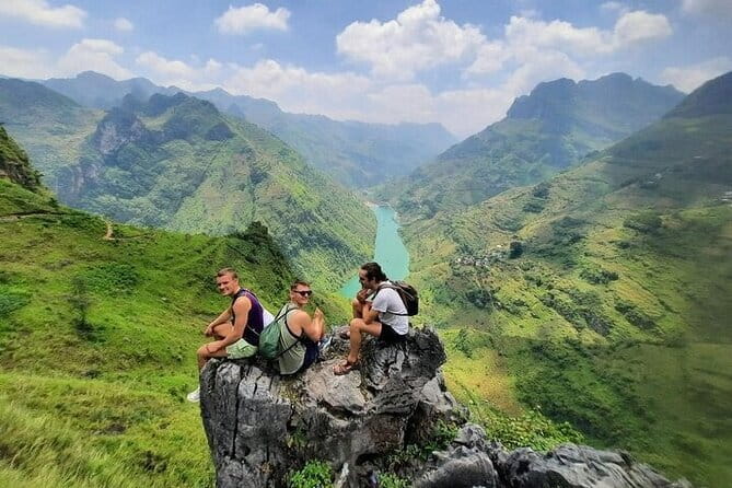 Ha Giang Loop Motorbike Tour 3 Days from Hanoi Private Room - Day one on the loop: Quan Ba and Dong Van