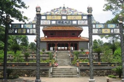 Half-Day Hue City Motorcycle Private Tour with Driver