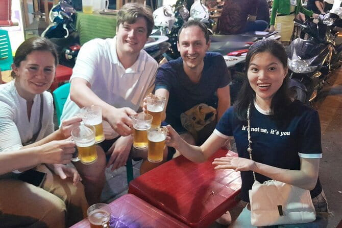 Hanoi Michelin Star Food Tour Via Jeep, Vespa or Motorbike - Desserts and street bites in Kham Thien