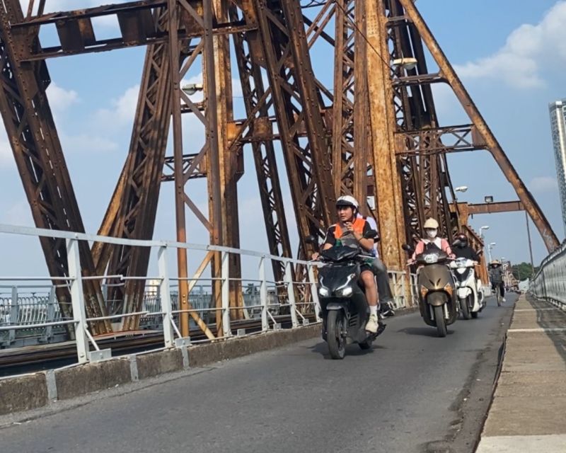 Hanoi Motorbike Countryside Tour - Coffee, conversation, and the final stop