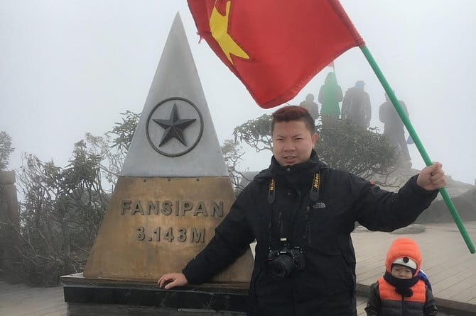 Hanoi Motorbike Tour for Historical Culture and Fun Sightseeing - The guides: where this tour earns its strongest praise