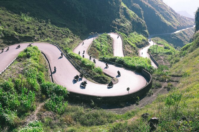Hanoi Offroad Motorcycle Tour to Ha Giang, Dong Van, Meo Vac - Day 3: Dong Van, the Hmong King’s residence, and Ma Pi Leng Pass