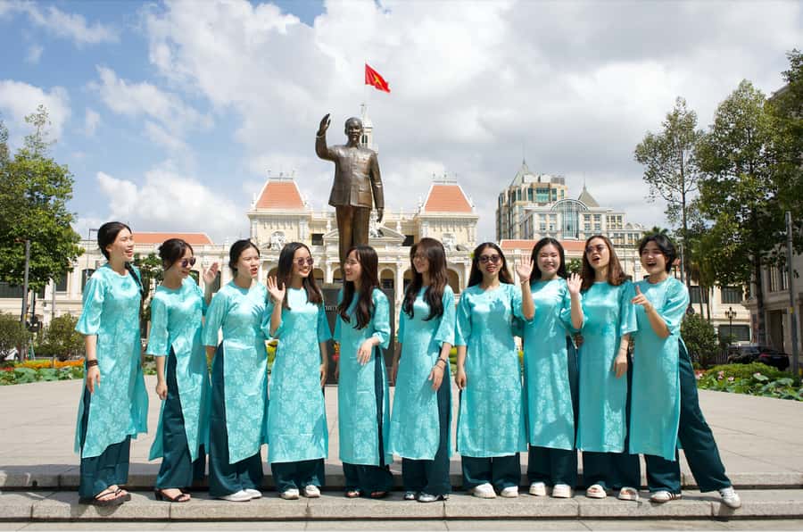 HCMC: Female Rider: Saigon Motorbike Adventures - From hotel pickup to the first ride