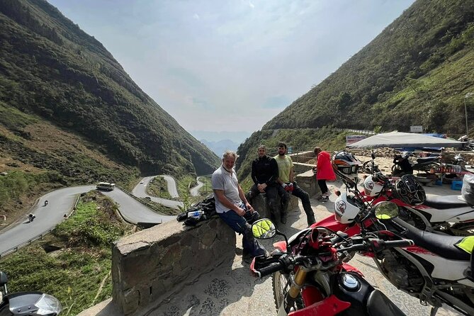 High Quality Motorcycle Dirt Bike 3 Days Tour + Private Room - Driving yourself or riding behind a local driver