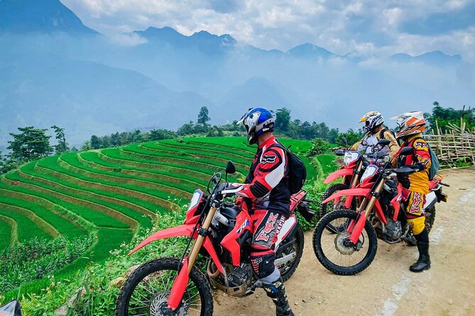 High Quality Motorcycle Dirt Bike 3 Days Tour + Private Room - Day two: Ma Pi Leng Pass and the Nho Que River