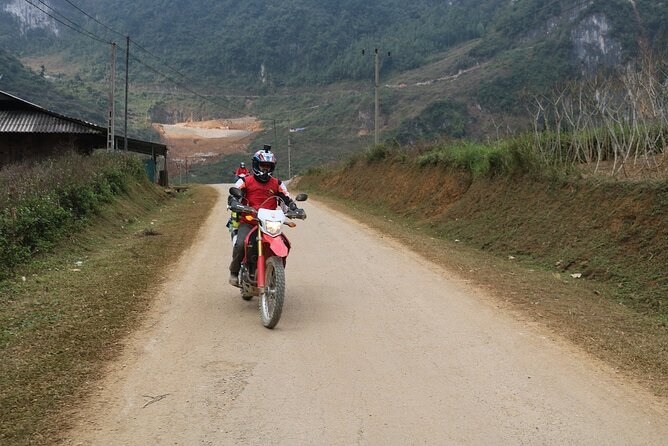 Hight Quality Small Group Easy Rider4 Day 3 Night + Private Room - Food, water, and what the $345 price covers
