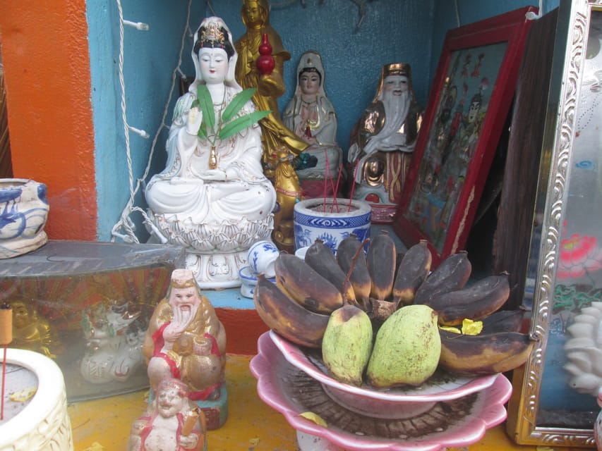 Ho Chi Minh City: Ghost, Belief & Culture Tour on Motorbike - Starting at the pagoda: Buddhism before ghost stories