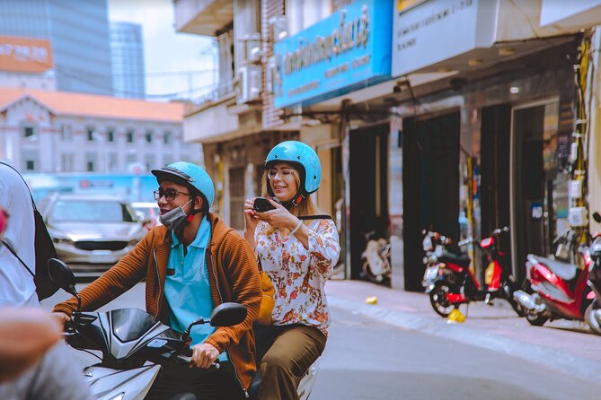 Ho Chi Minh City Motorbike Tour w Student + Safe + Fun - What the student guides add