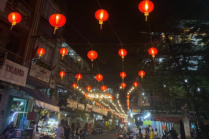 Ho Chi Minh City: Street Food & Sightseeing Tour with Local Guide - Ho Thi Ky Flower Market and bánh tráng nướng