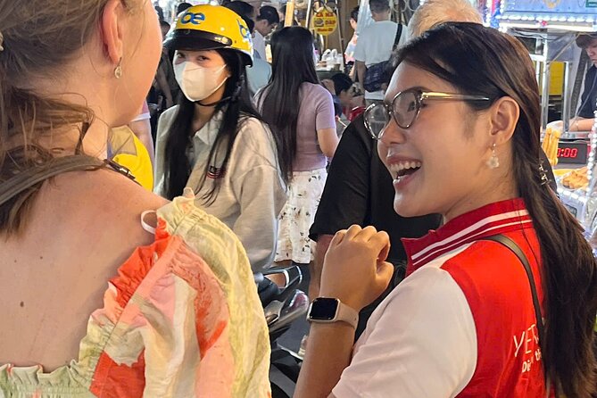 Ho Chi Minh Street Food and Sightseeing By Motorbike - Seven tastings, from banh mi to sugarcane juice