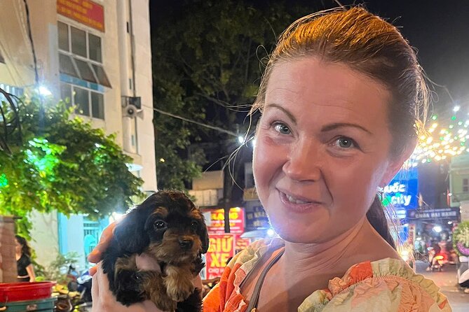 Ho Chi Minh Street Food and Sightseeing By Motorbike - What the guides add to the ride