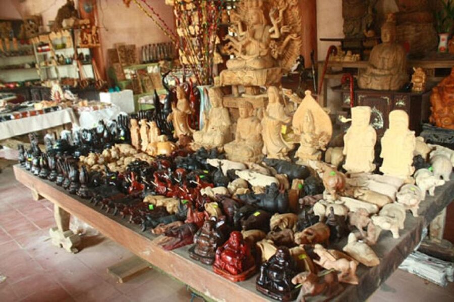 Hoi An: Half-Day Countryside Tour by Motorbike - How good are the guides and the English?